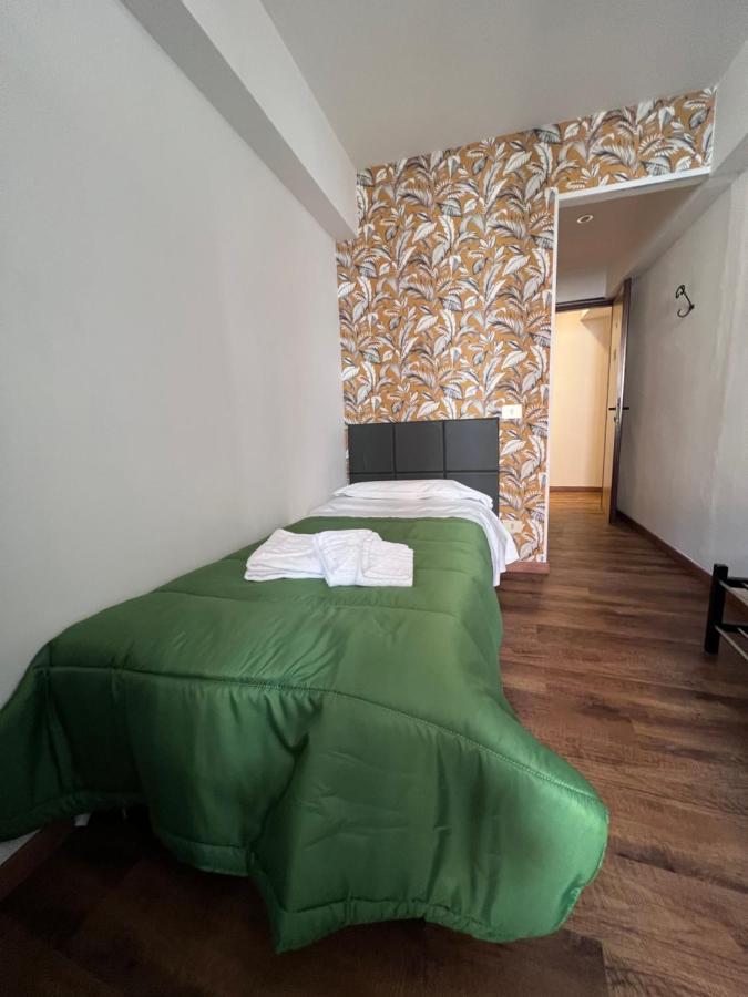 Hotel Brenta Парма Екстер'єр фото